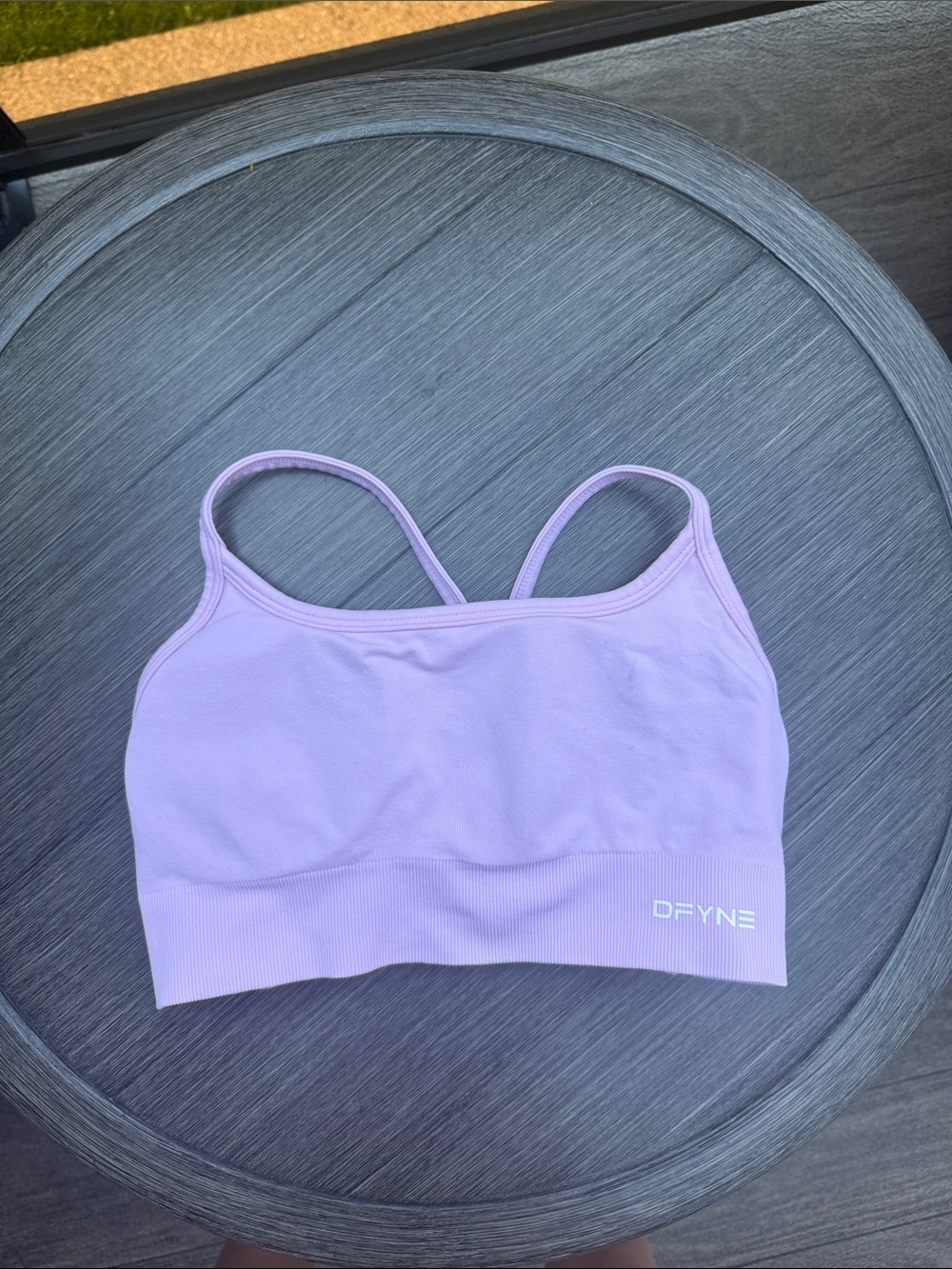 DFYNE Dynamic Backless Sports Bra in Light Rose Pink